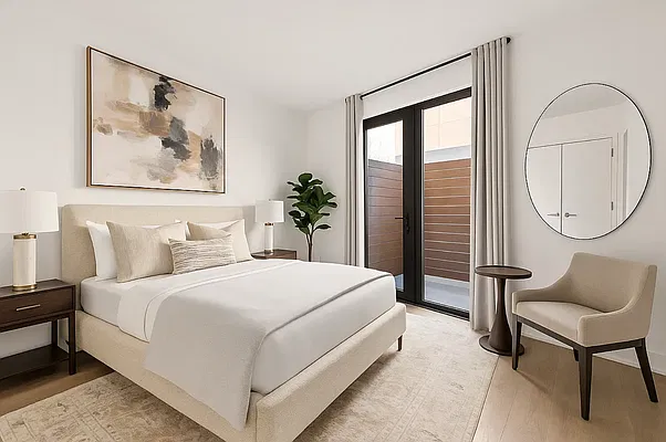 Bedroom, photo 1