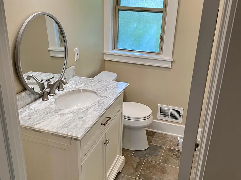 210 Lemoyne Ave — Photo 13