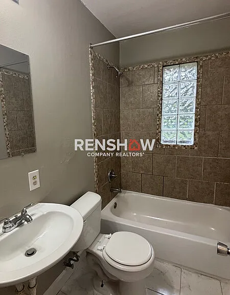 899 Chatwood St — Photo 12
