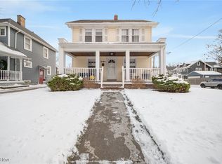 2161 Mars Ave, Lakewood, OH