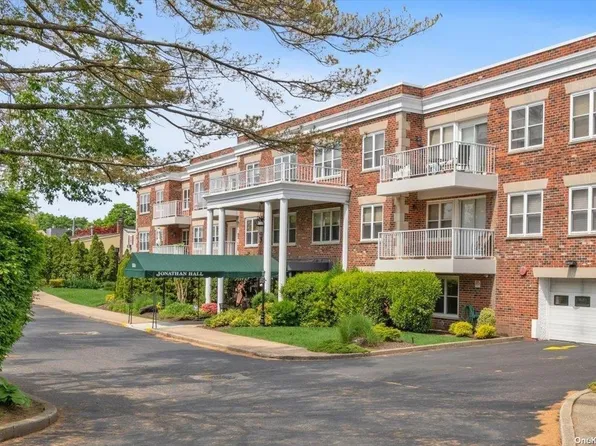 1534 Broadway #205, Hewlett, NY 11557