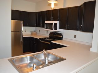 301 Harbour Town Dr APT 209, Madison, WI 53717