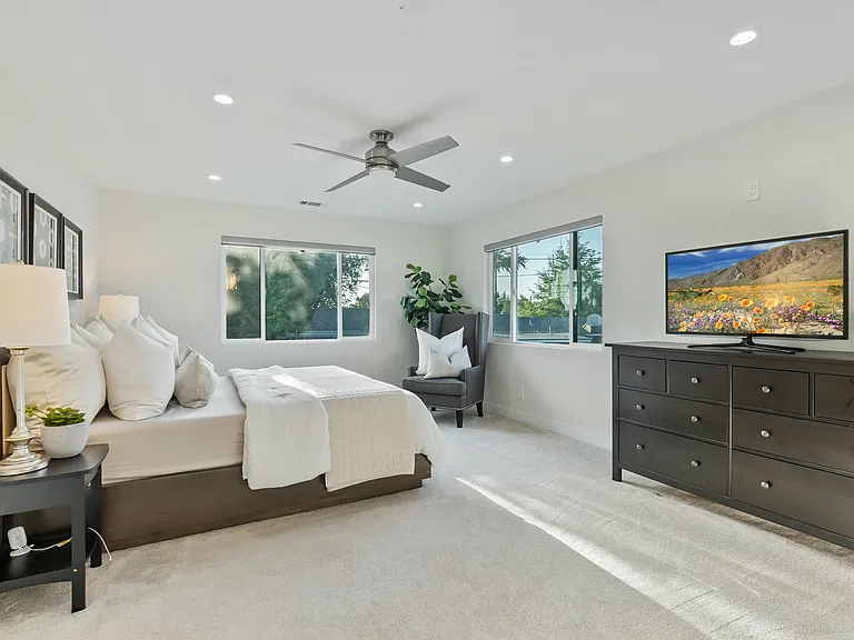 11951 Gladstone Dr — Photo 25