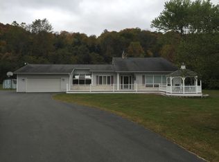 343 Brook Rd, Honesdale, PA 18431