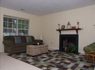 59 Rotherham Ln, Hampton, VA 23666