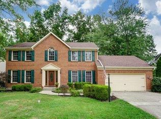 9943 McCauly Woods Dr, Cincinnati, OH