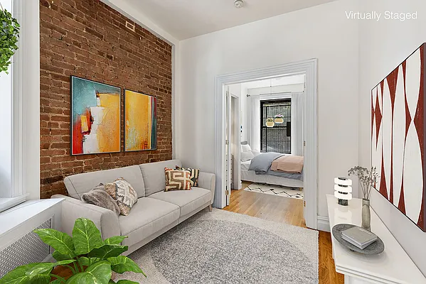 Sold by Compass | media 2