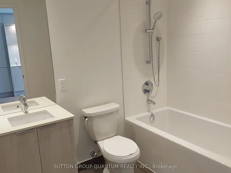 448 Burnhamthorpe Rd W #3612 — Photo 11