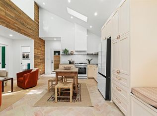 2810 E 3rd St #2, Austin, TX 78702