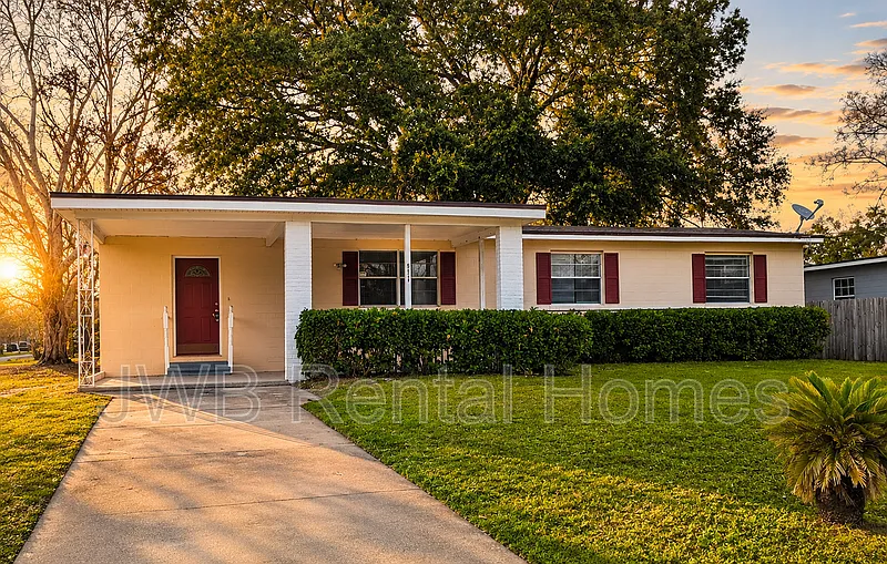 Westside — Photo 1