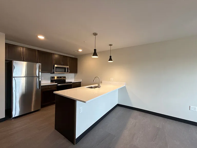 275 Lofts at Kingston Yard — Photo 101