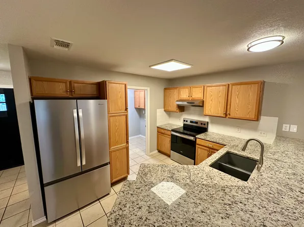 3015 Green Mountain Dr, New Braunfels, TX 78130
