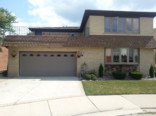 4725 N Chester Ave, Chicago, IL 60656