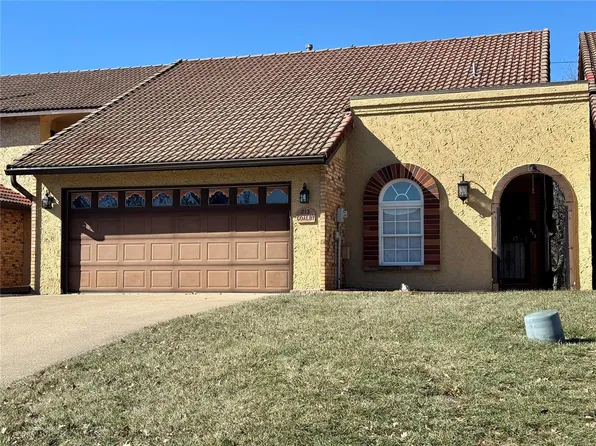 213 Goalby Dr, Belleville, IL 62221