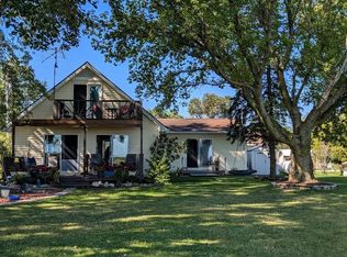 4800 N Saginaw Bay Shore Dr, Pinconning, MI 48650