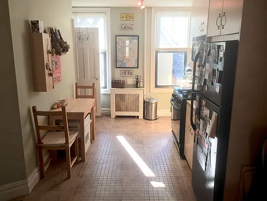 Rented by Remax Real Estate Professionals | media 35