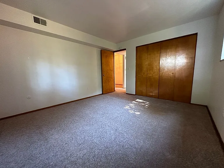 511 Freeport Rd — Photo 24