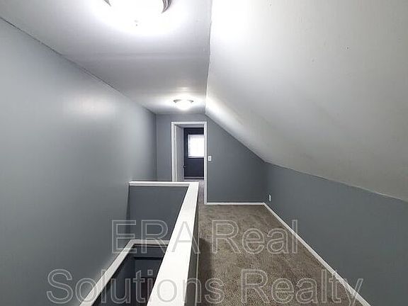 3rd image of 397-399 S Glenwood Ave