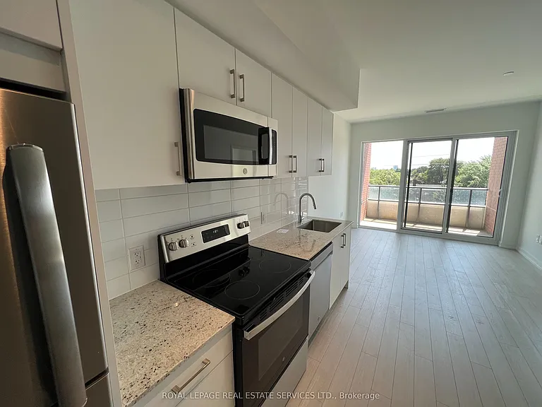 4010 Eglinton Ave W #430 — Photo 7