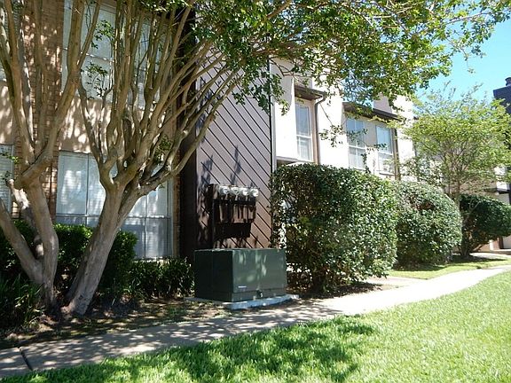 3rd image of 1500 Bay Area Blvd APT M164