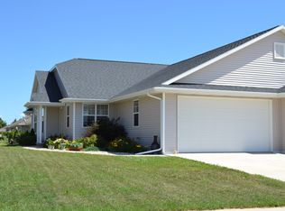 2123 Ryan Rd, De Pere, WI 54115