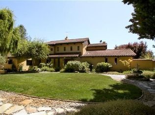 900 Fallowfield Ln, Watsonville, CA 95076