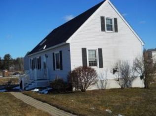 19 Nicholas Cir, Dover, NH 03820