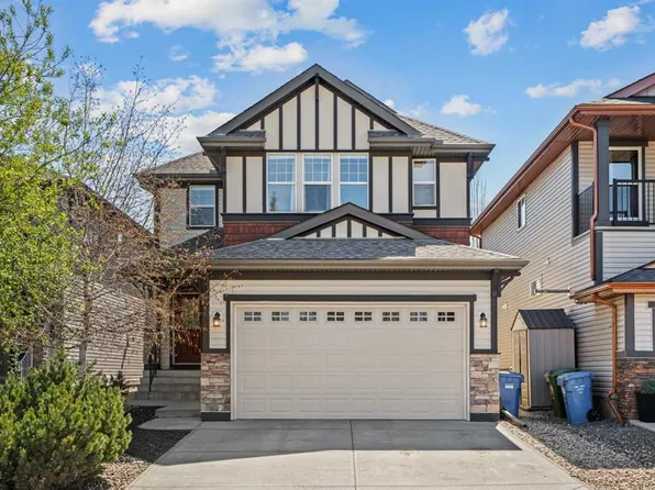 58 NW Auburn Glen Cir SE, Calgary, AB T3M 0K8