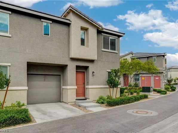 2872 Atomic Tangerine Way #4, Las Vegas, NV 89183