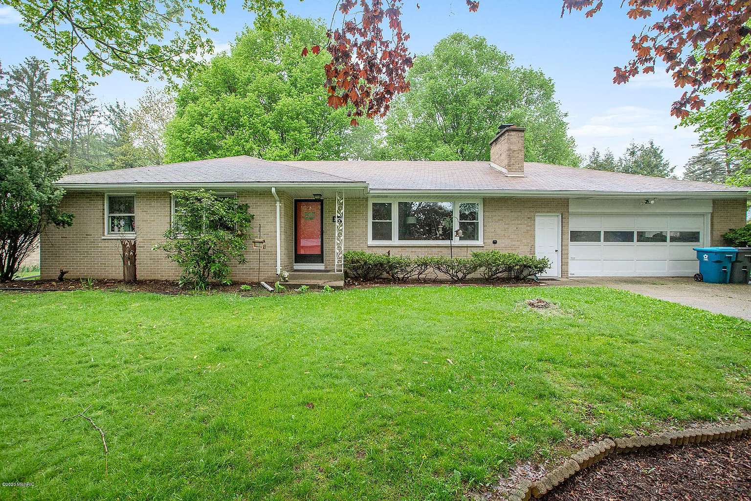3304 Donnegal Ave photo 1