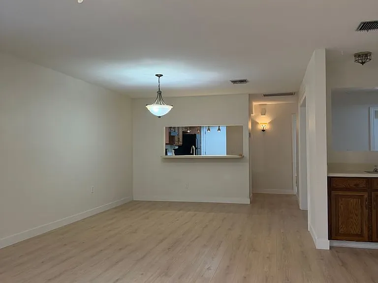 3759 E Edison St — Photo 6