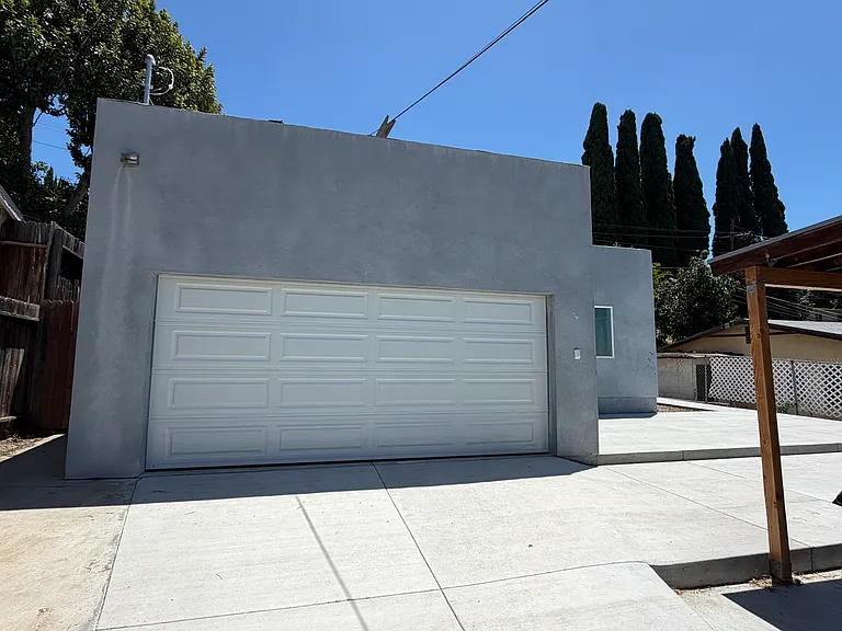 1206 W Newmark Ave #A — Photo 1