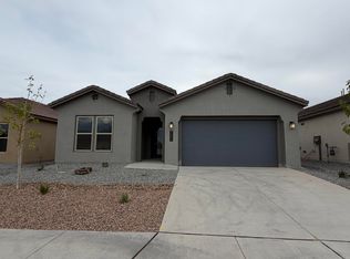 2452 Marble Ave NE, Rio Rancho, NM 87144