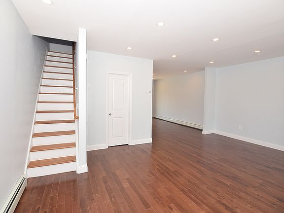 3rd image of 114-13 203rd St