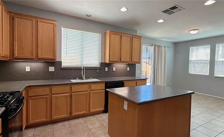 31967 Calabaza Ct — Photo 7