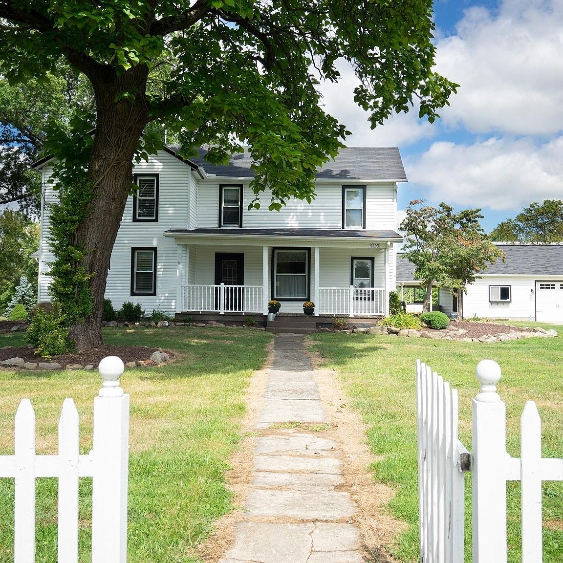9293 Tallmadge Rd, Diamond, OH 44412 Zillow