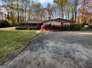 28 Barber Rd, Carrollton, GA 30116