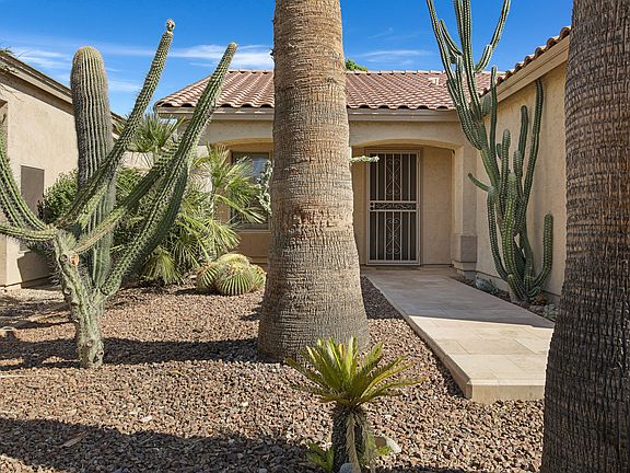 4th image of 1822 W Muirwood Dr