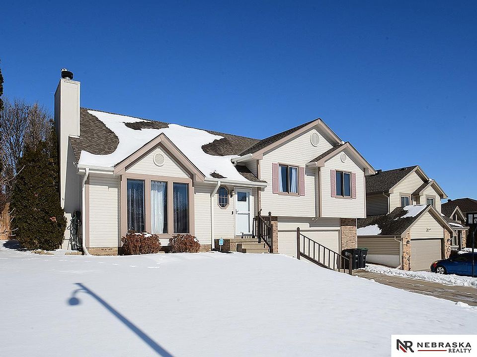 15904 O Cir, Omaha, NE 68135 | Zillow