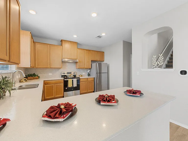 6312 Wagon Spring St — Photo 12