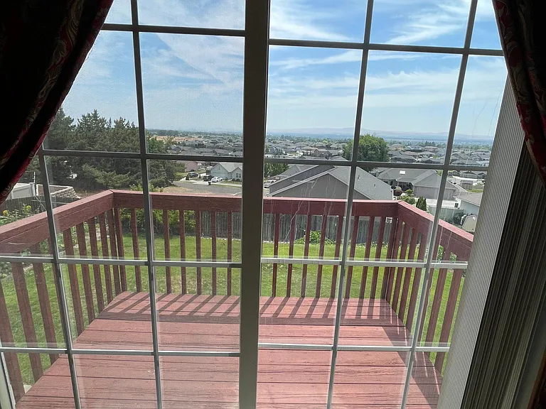 4812 Desert Plateau Dr — Photo 17