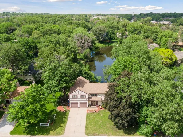 7450 Duluth St, Golden Valley, MN 55427