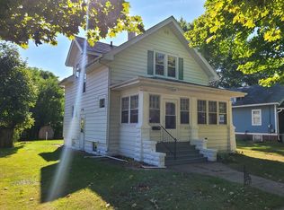 401 Rome Ave, Rockford, IL 61107