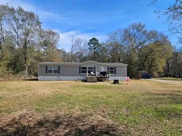 139 Malcolm St, Liberty, TX 77575