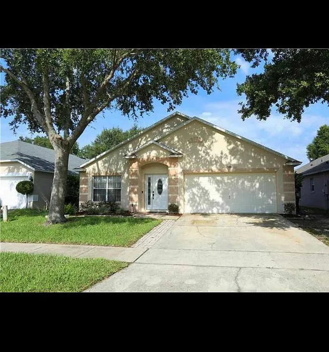 3034 Buck Hill Pl