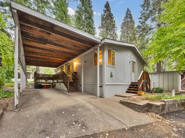 5766 Pony Express Trl Space 2, Pollock Pines, CA 95726
