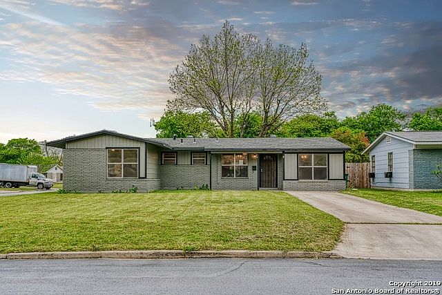1st image of 4338 Algruth Dr