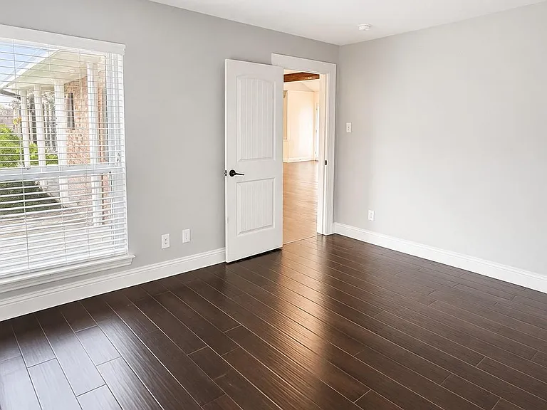 11211 Ash Creek Dr — Photo 15