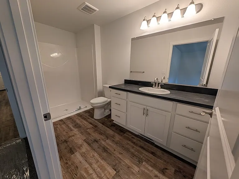 3411 Glacier Dr — Photo 7