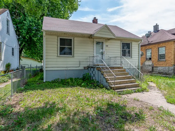 1430 18th St, East Moline, IL 61244